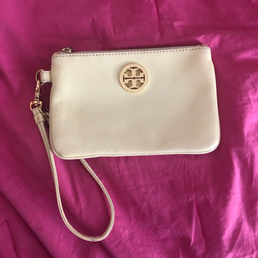 Cream Tory Burch wristlet